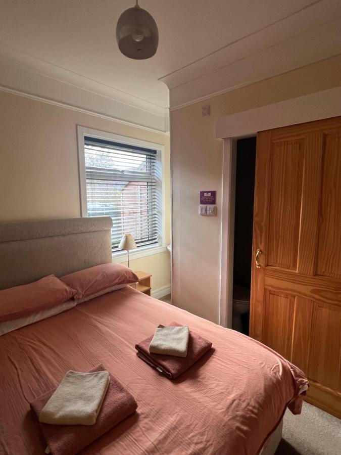 Glenarroch & Witchwood Hotel Kyleakin Bagian luar foto