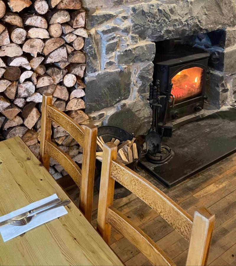Glenarroch & Witchwood Hotel Kyleakin Bagian luar foto