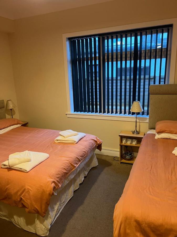 Glenarroch & Witchwood Hotel Kyleakin Bagian luar foto